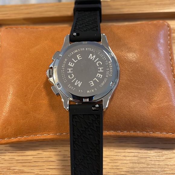 Michele Cape Chrono MWW27C000002 With Rubber Strap - Picture 2 of 2